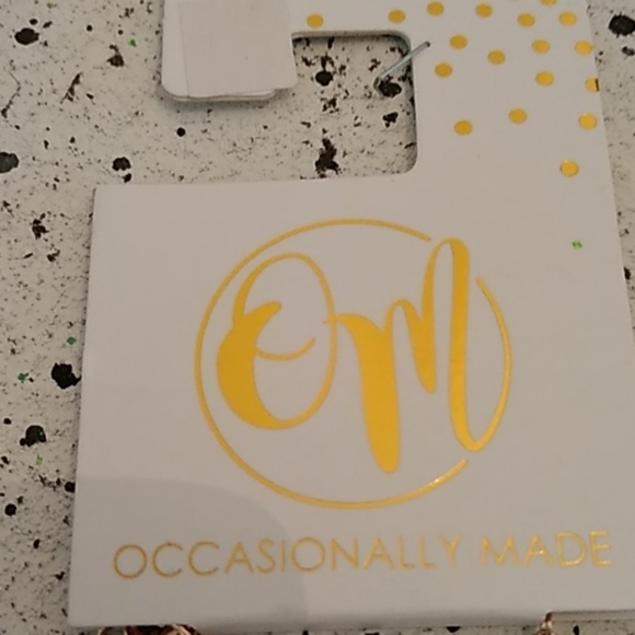 LAST CHANCE FINAL RED., Occasionally Made Necklace - Picture 2 of 2